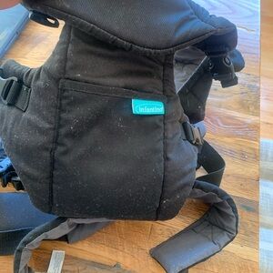 Infantino carrier